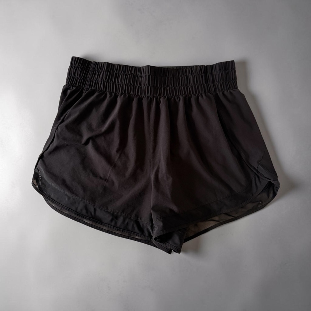 Athleta Mesh Shorts 4”